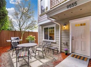 9555 Interlake Ave N, Seattle, WA 98103