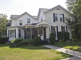 303 W High St, Dowagiac, MI 49047