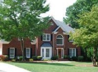 8006 Ravenwood Ln, Stanley, NC 28164