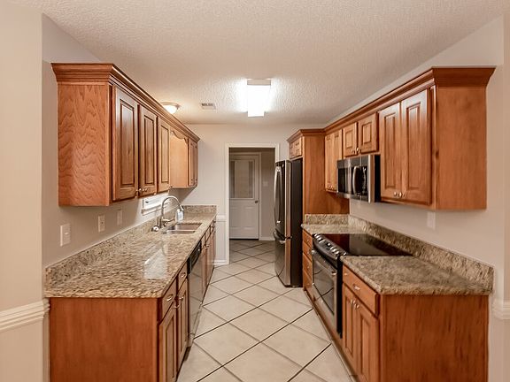 5th image of 7477 Olivia Hill Dr