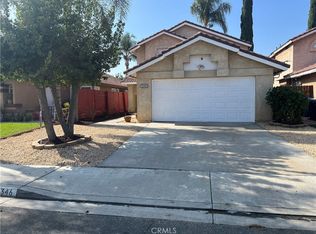 11346 Oak Knoll Ct, Fontana, CA 92337