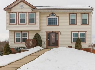 318 Commodore Dr, Mc Donald, PA 15057