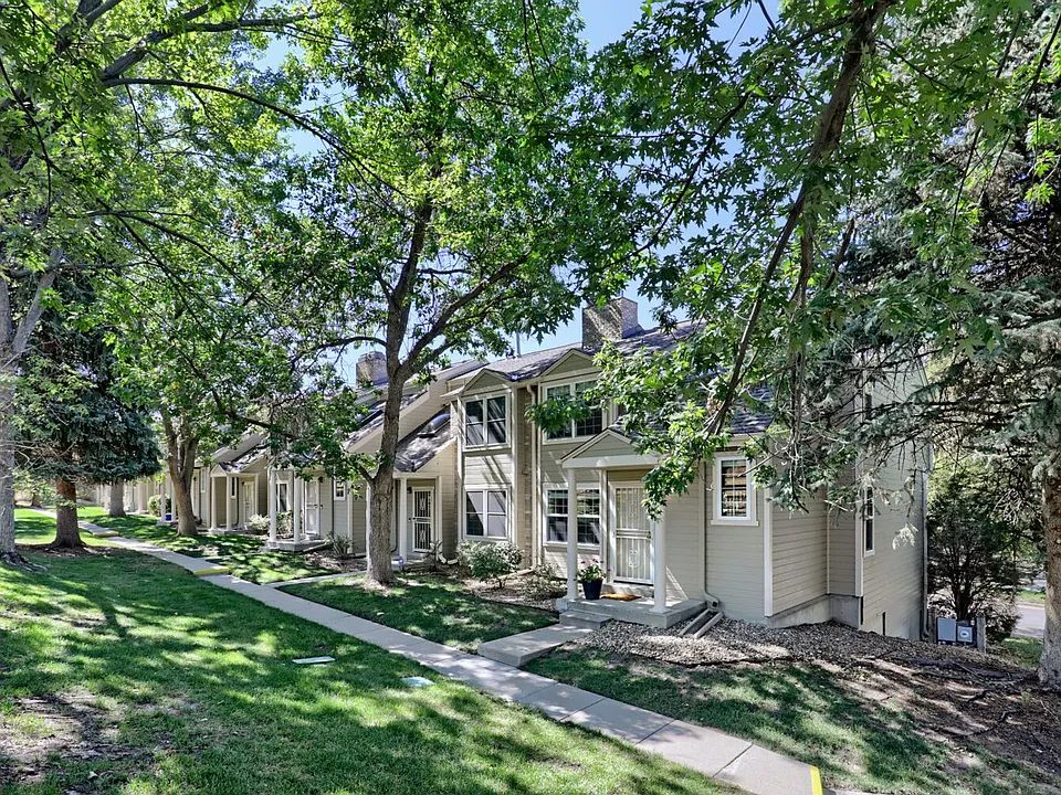 1818 S Quebec Way #B15-7
