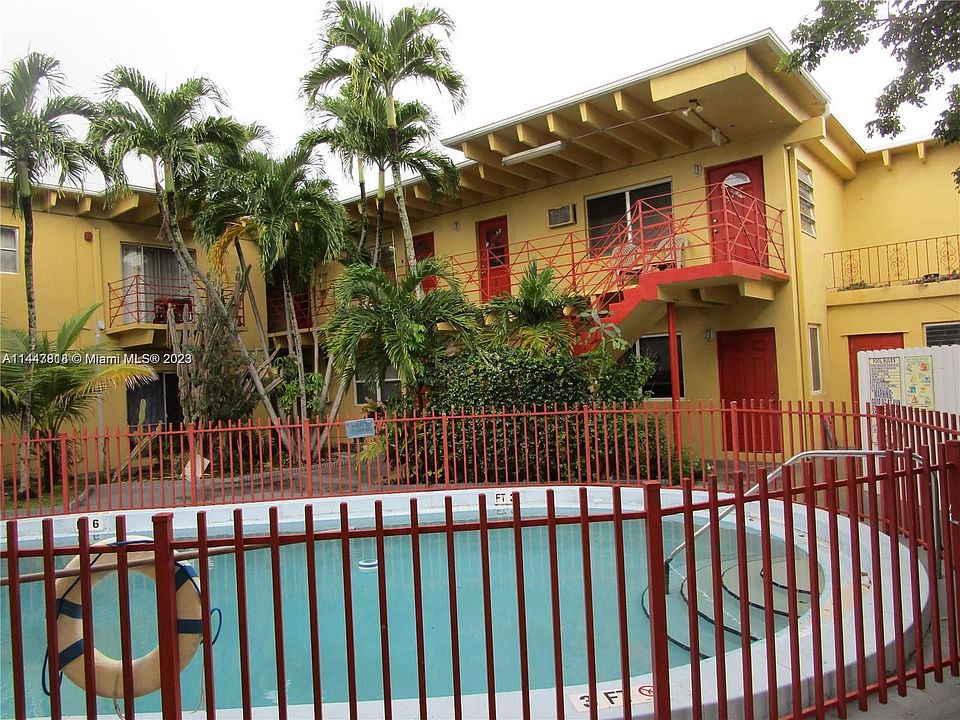 1st image of 12195 W Dixie Hwy APT 20E