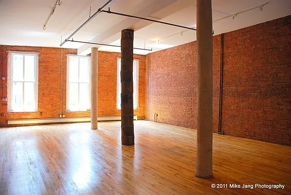 Sold by BLU Real Estate | media 4