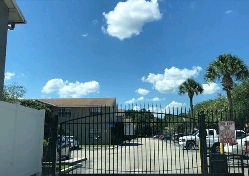 2nd image of 12405 Hibiscus Oak Pl APT 102
