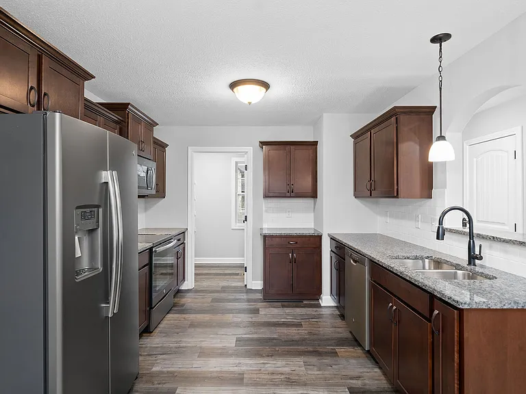 345 Rye Dr — Photo 12