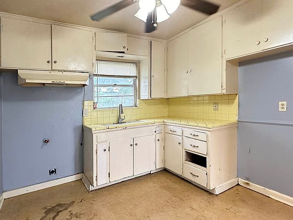 5th image of 1629 W WILDWOOD DR