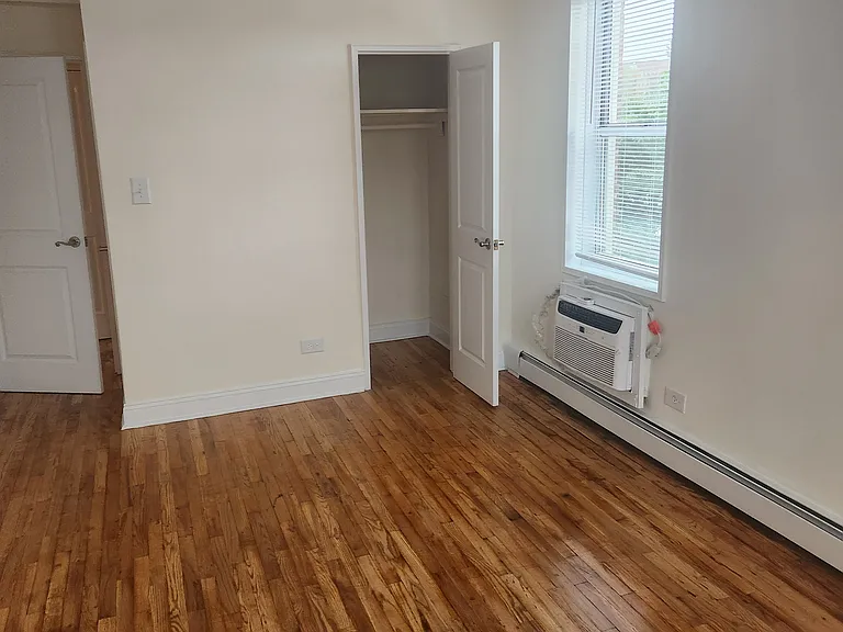 8625 Van Wyck Expy #425 — Photo 6