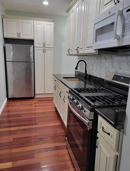 1st image of 8536 102nd St #2