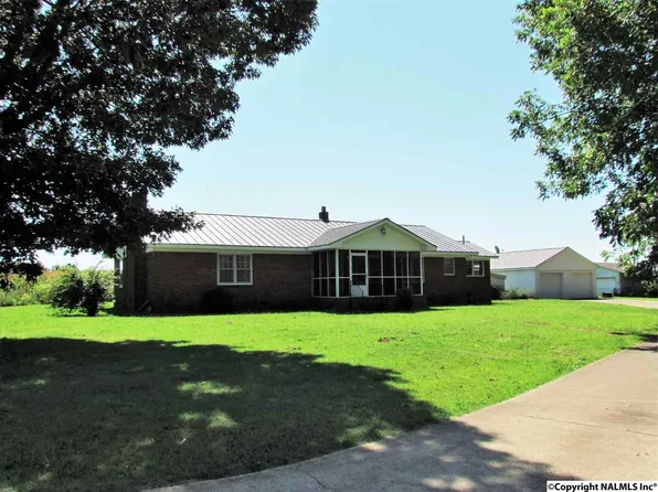 459 County Road 445, Killen, AL 35645