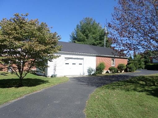 5th image of 808 Greensburg St