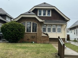 3854 North 19th STREET, Milwaukee, WI 53206
