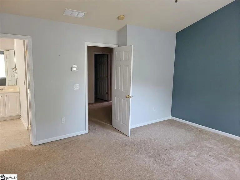 206 Chartwell Dr — Photo 12