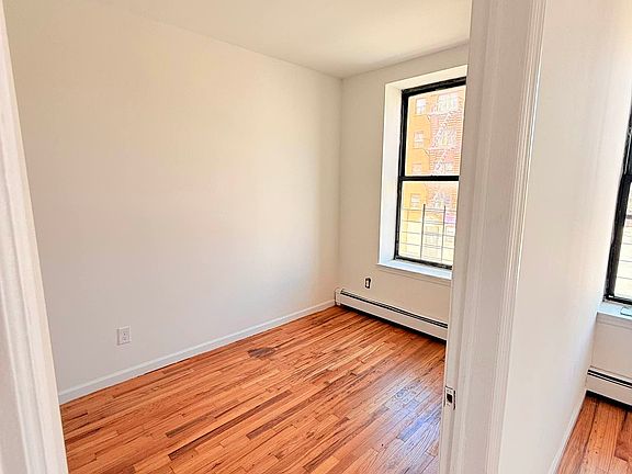 2nd image of 1984 Fulton St #2