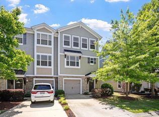 14 Prairie View Ct, Durham, NC 27703