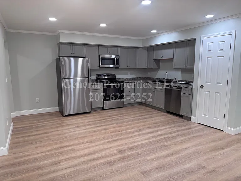 9 Beech St #5 — Photo 13