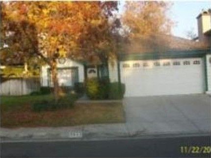 1st image of 2527 Tahoe Dr