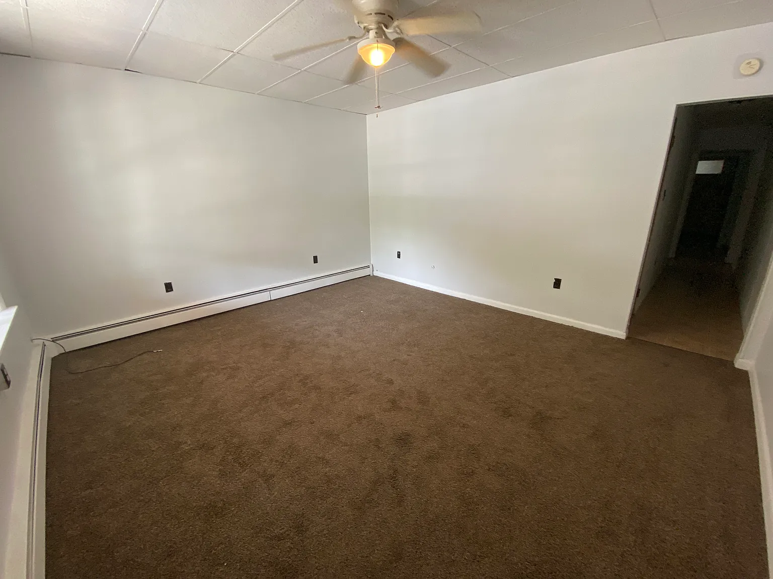 1 bed, 800 sqft, $950 — Photo 3