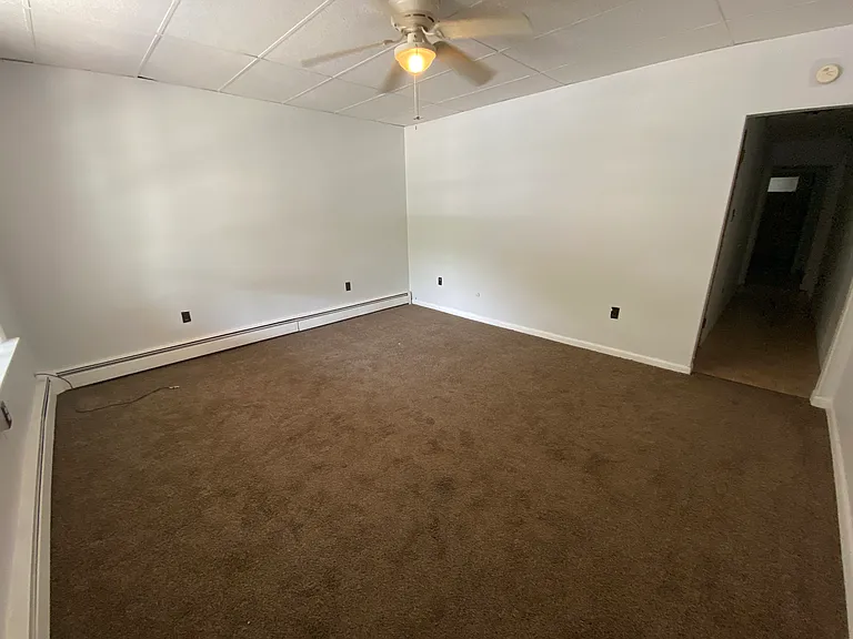 Living room Pic 2