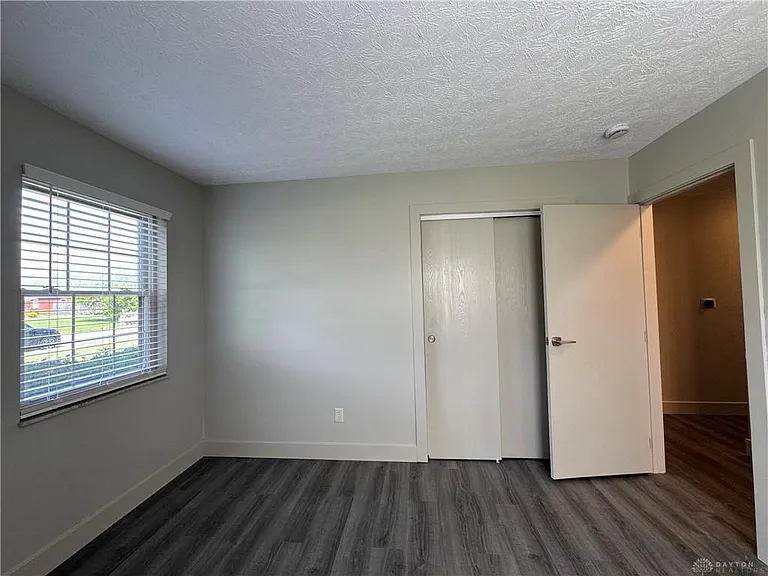 1250 Robbins Run Ct — Photo 10