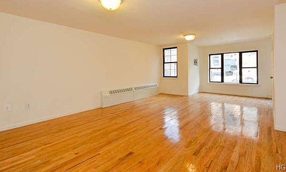 4th image of 1139 Tinton Ave