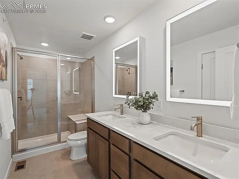 888 Beckton Hts — Photo 23