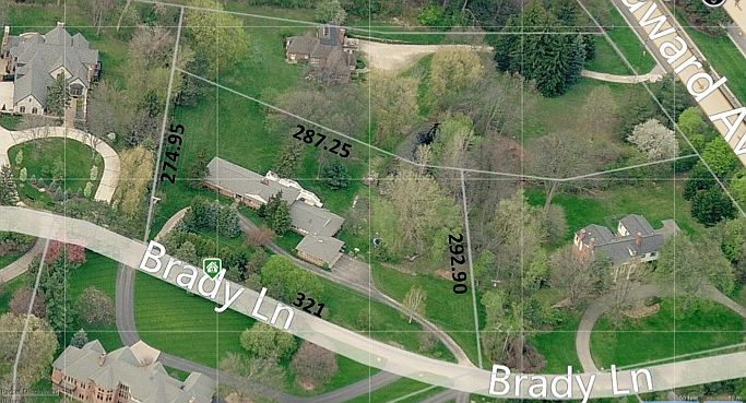 1st image of 44 Brady Ln