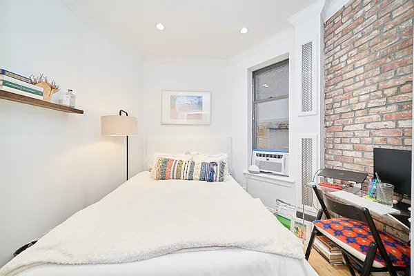 Rented by Living New York | media 16