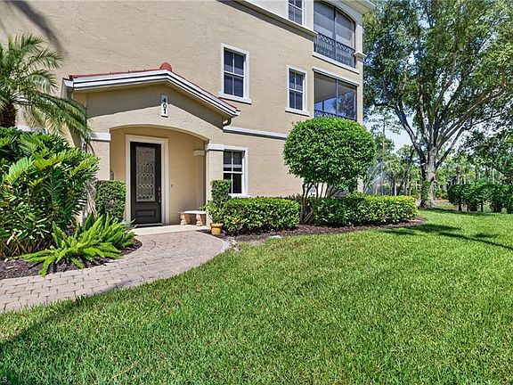 3rd image of 2638 BOLERO DR #401