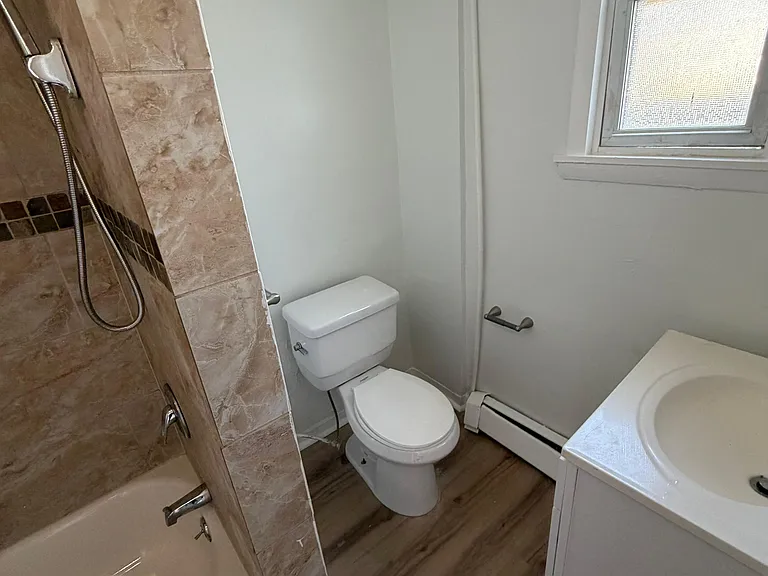 89 Oraton St #2 — Photo 10