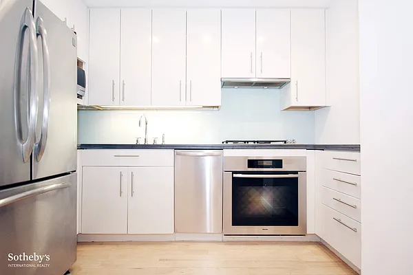 Rented by Sotheby's International Realty | media 14