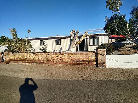 3rd image of 11855 S Dorothy Dr