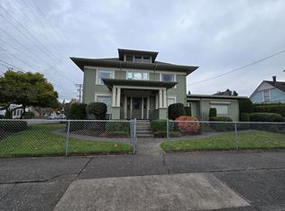 1202 S 3rd St, Mount Vernon, WA 98273