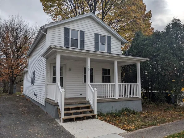 25 Clinton St, Geneva, NY 14456