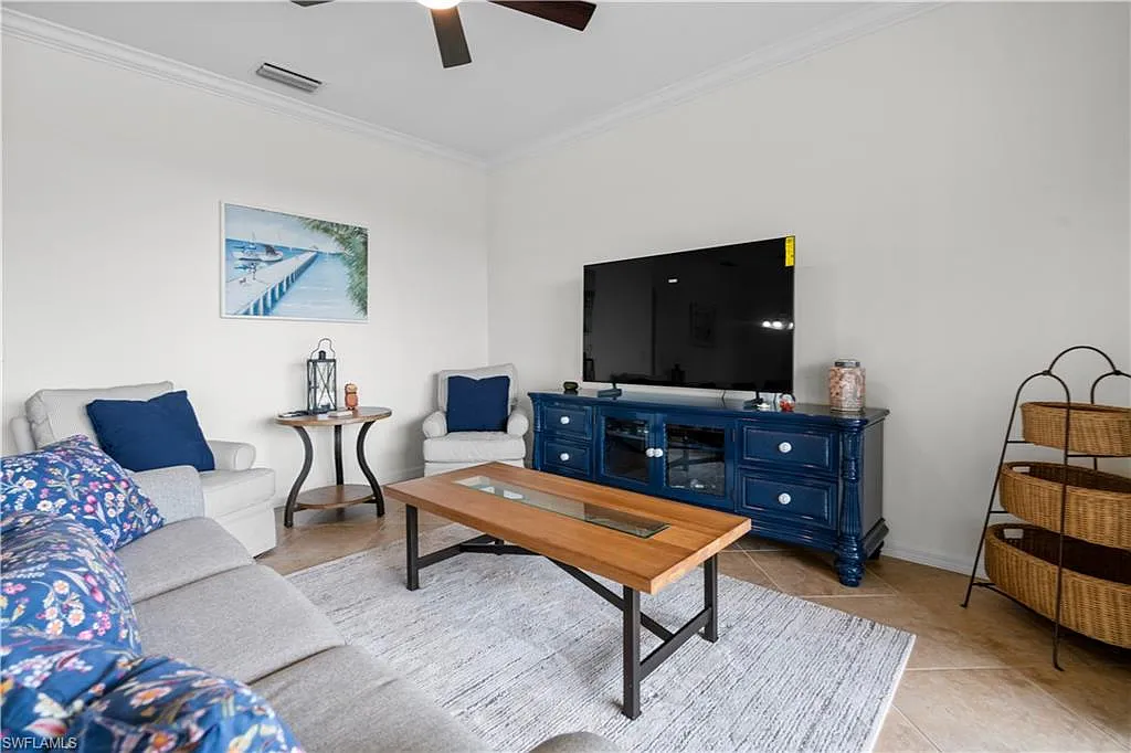 2 bed, 2.0 bath, 1232 sqft, $3,000 — Photo 3