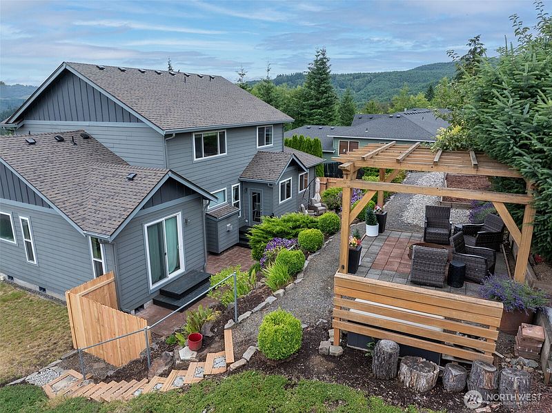2nd image of 850 Waters Watch Road