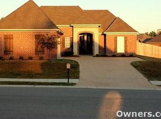 308 Fairview Dr, Brandon, MS 39047