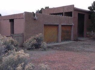 200 Estrada Redonda, Santa Fe, NM 87506