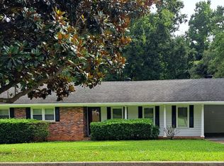223 Kenvilla Dr, Tucker, GA 30084