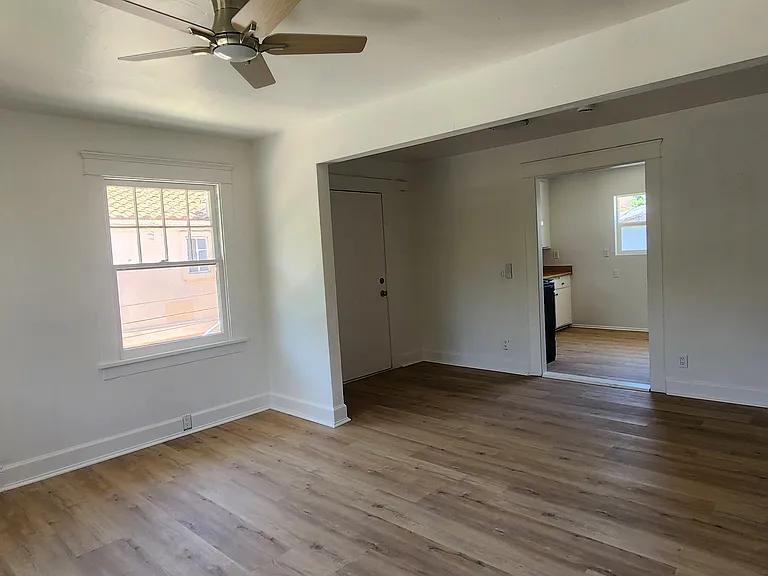 370-372 G St #370 — Photo 4