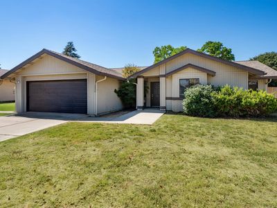 81 Carter Way, Fowler, CA, 93625