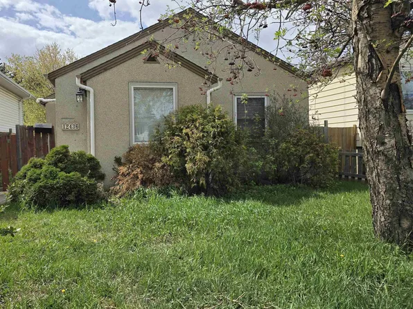 12436 86th St NW, Edmonton, AB T5B 3L4