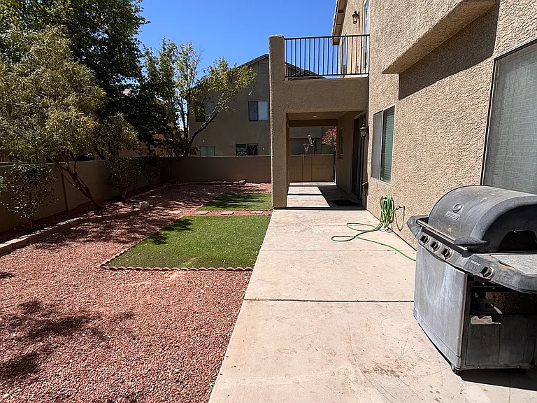 4912 Capo Gallo St — Photo 35