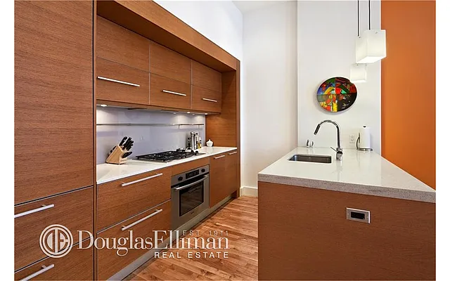 Rented by Douglas Elliman | media 13