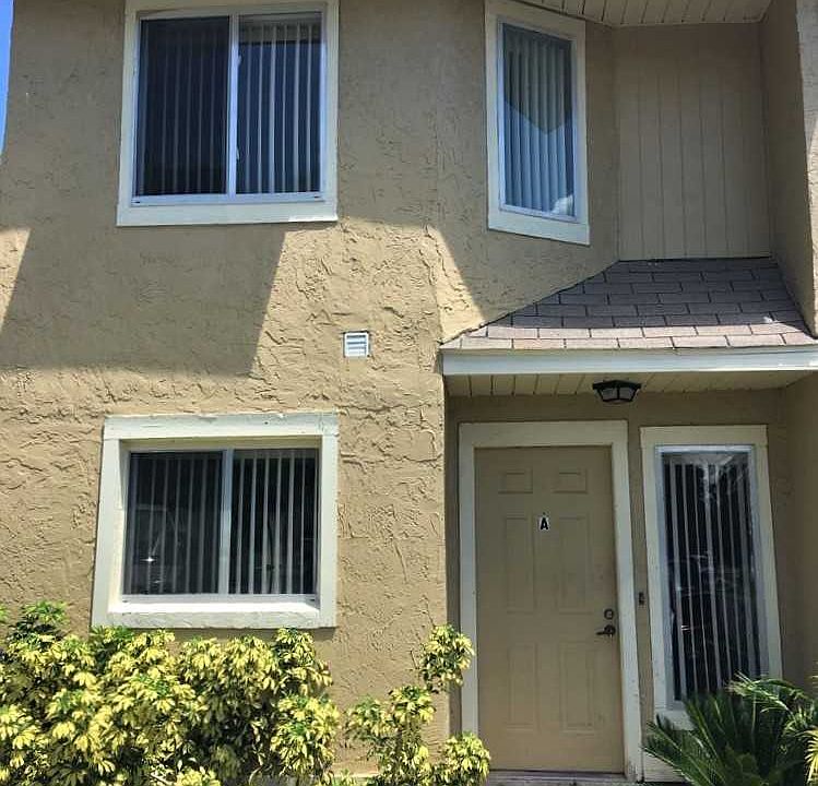 1st image of 155 Ivy Ln APT A