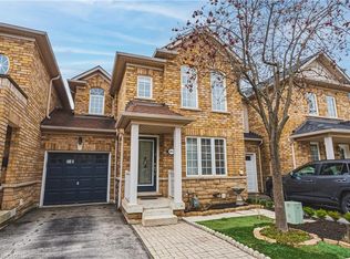 2412 Curtis Rd, Burlington, ON L7L7M3