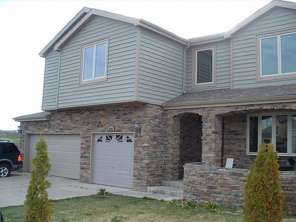 oversized 3 car garage