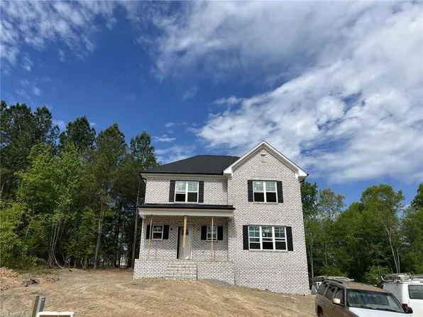 355 Cool Run, Lexington, NC 27295