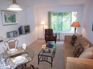 240 Lombard St APT 232, San Francisco, CA